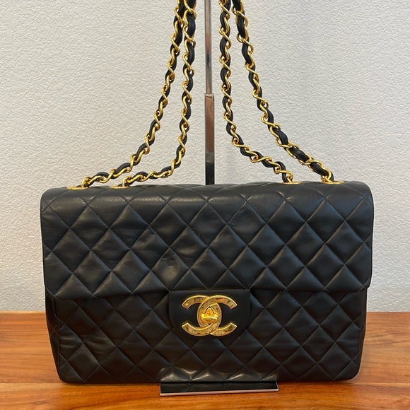 Chanel Vintage Maxi Single Flap Series 3 - Picture 1 of 1